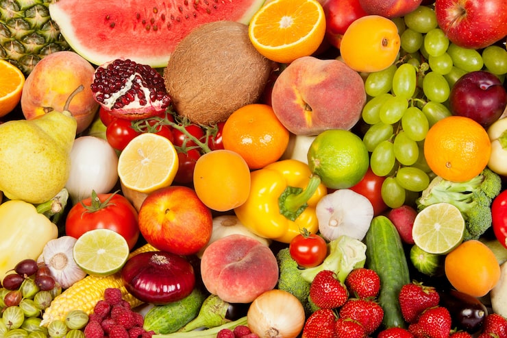 group-vegetables-fruits_255175-651